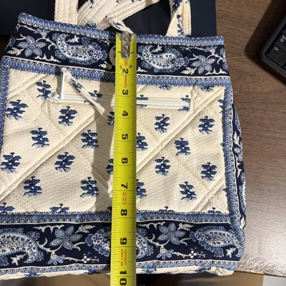 Vintage Pierre Deux French Country Bag in Blue and White. - Picture 6 of 6